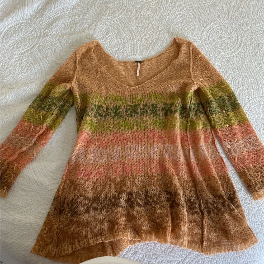 Free people sweater